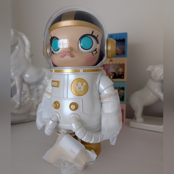 RARE 400% Start From Heart Mega Space Molly 2024 Employee Exclusive - Picture 7 of 7